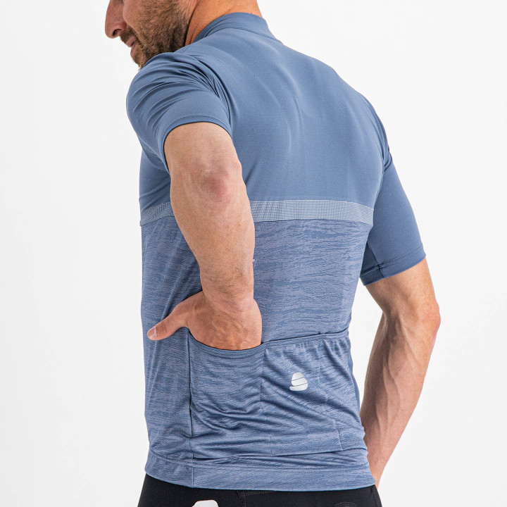 Maillot Giara azul de Sportful: comodidad y estilo para tus rutas en bici