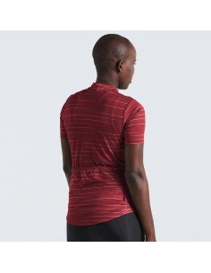 Maillot corto para mujer RBX Mirage en rojo: comodidad y estilo para tus rutas en bici 2