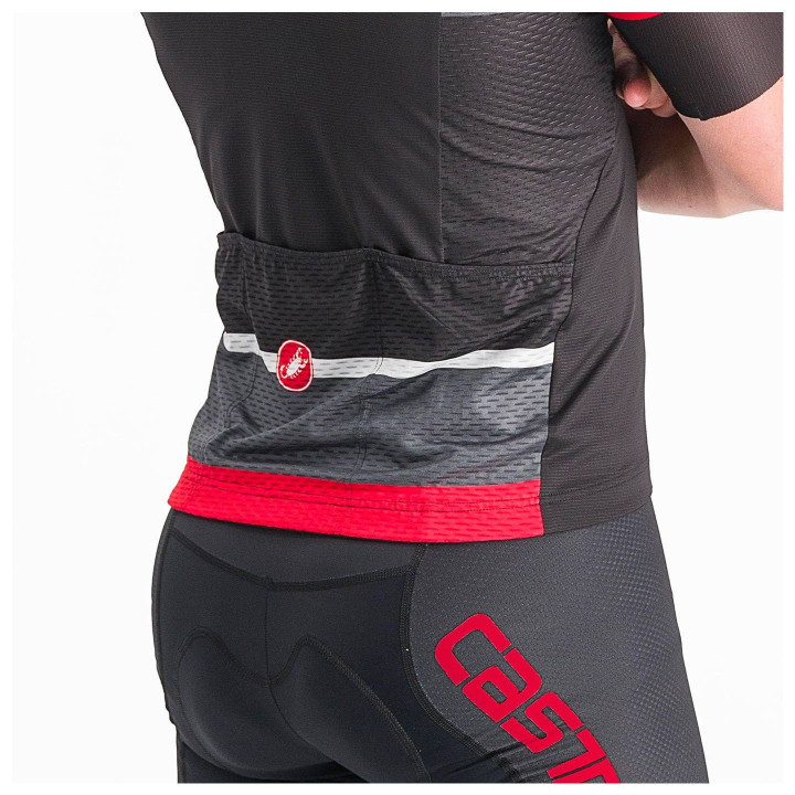 Maillot corto Castelli Scorpione 3 en negro y gris para ciclistas exigentes