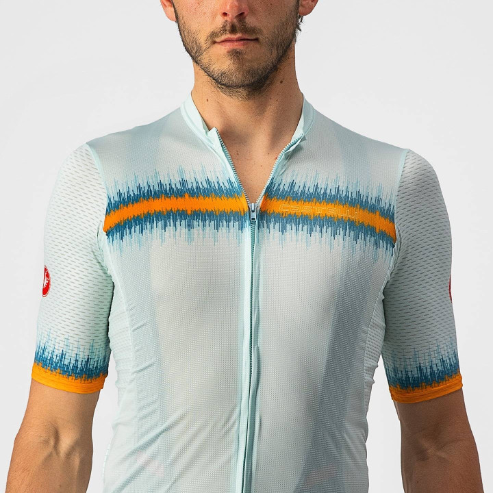 Maillot corto Castelli Grimpeur azul claro: comodidad y estilo para tus rutas
