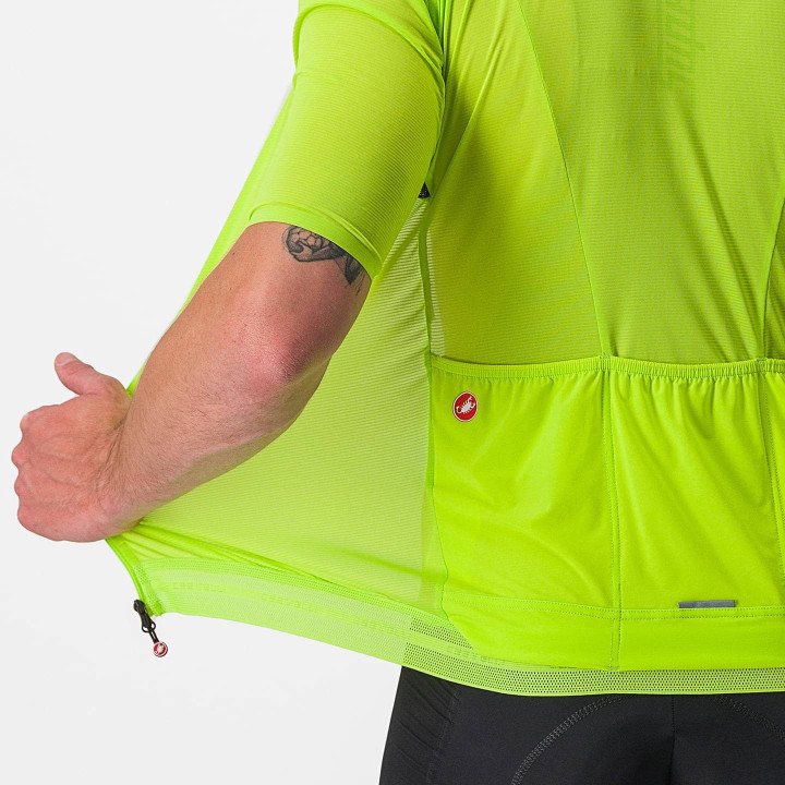 Maillot corto verde neón CASTELLI: ligereza y frescura para tus rutas en bici