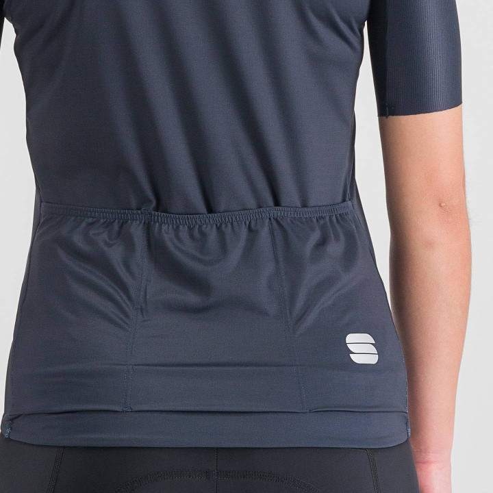 Maillot corto para mujer SPORTFUL Matchy en azul oscuro, comodidad y estilo para tus paseos en bici