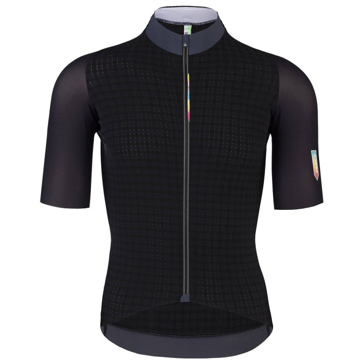 Maillot Clima negro Q36.5: comodidad y rendimiento para tus paseos en bici