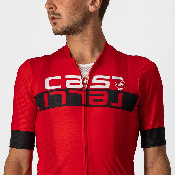 Maillot Scorpione 2 rojo-negro de Castelli para ciclistas que buscan estilo y comodidad