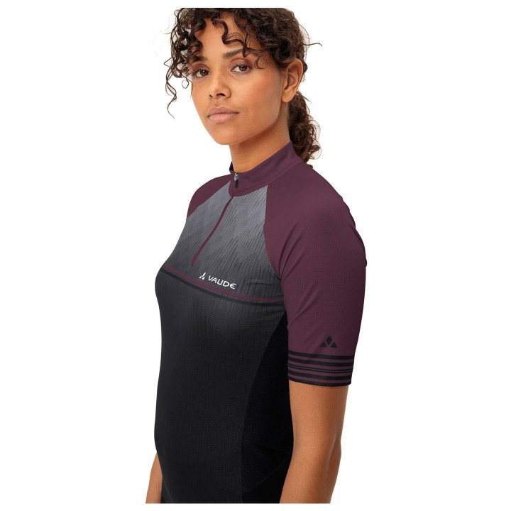 Maillot de ciclismo corto para mujer VAUDE en lila y negro, ideal para tus rutas