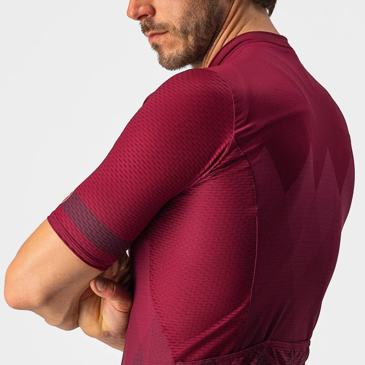 Maillot corto A Tutta rojo de Castelli: comodidad y frescura para tus rutas en bicicleta