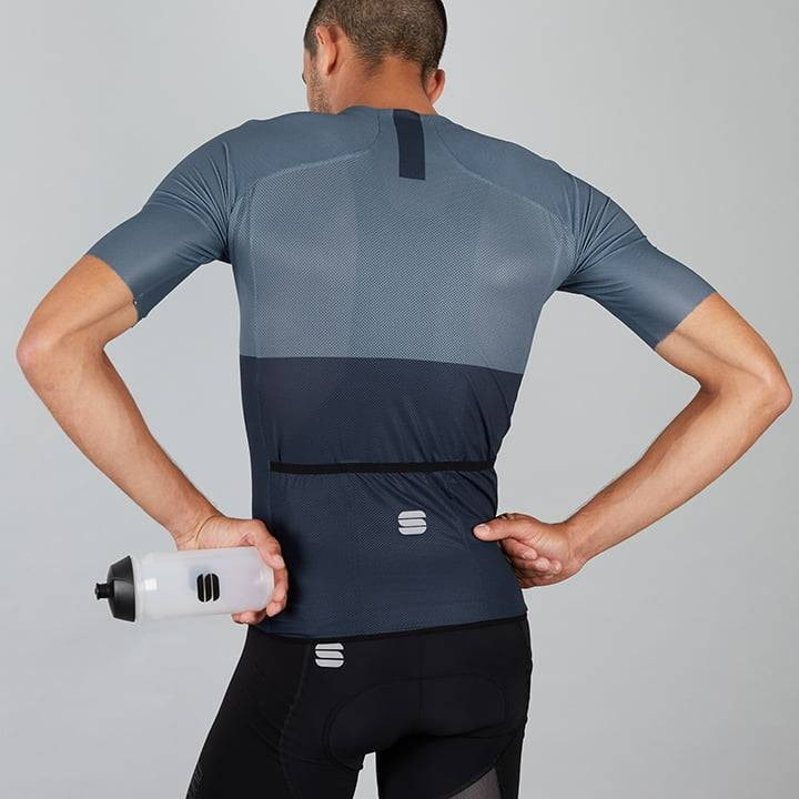 Maillot Bodyfit Pro Light azul de SPORTFUL para ciclistas que buscan comodidad y estilo
