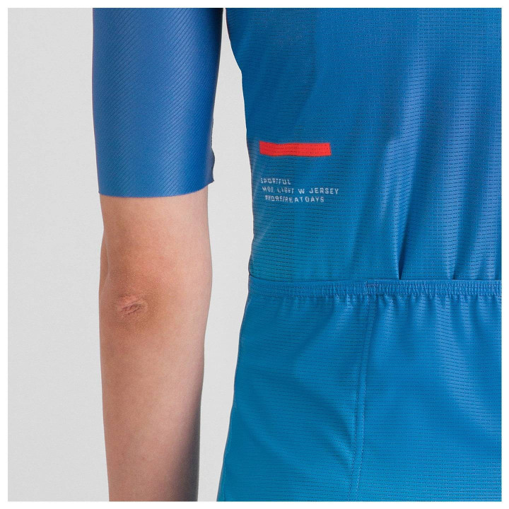 Maillot corto para mujer Light azul de SPORTFUL, comodidad y estilo en cada pedaleo