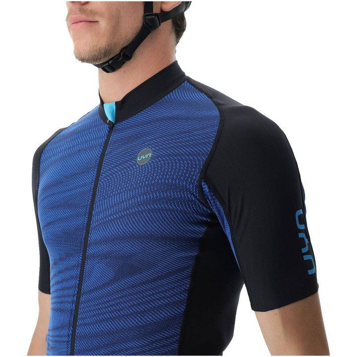 Maillot UYN Allroad azul y negro: comodidad y estilo para tus rutas en bici