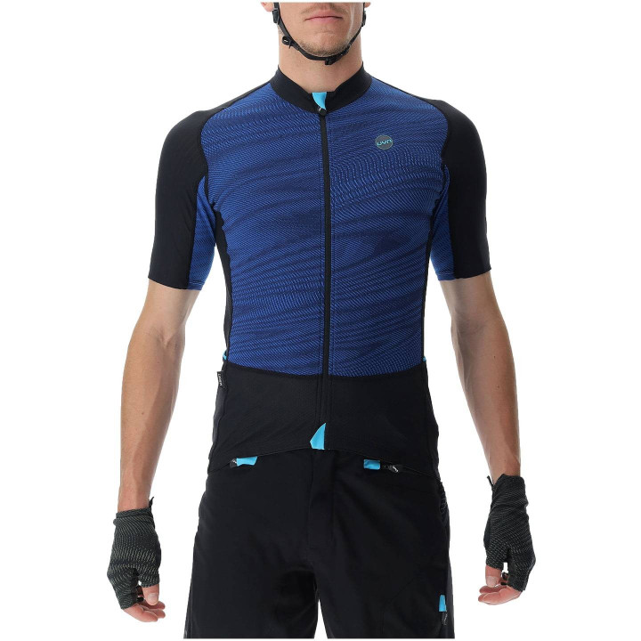 Maillot UYN Allroad azul y negro: comodidad y estilo para tus rutas en bici
