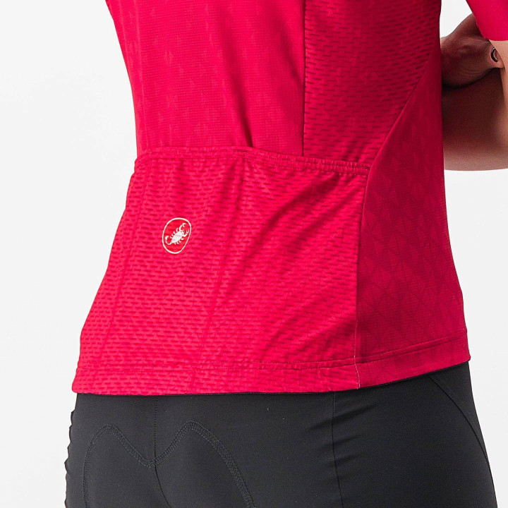 Maillot de ciclismo corto para mujer en rojo Dolce de CASTELLI, comodidad y estilo en cada pedalada