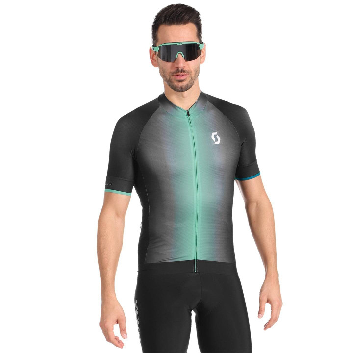 Maillot SCOTT RC Pro Supersonic Edt. en verde y negro para ciclistas que buscan rendimiento y comodidad
