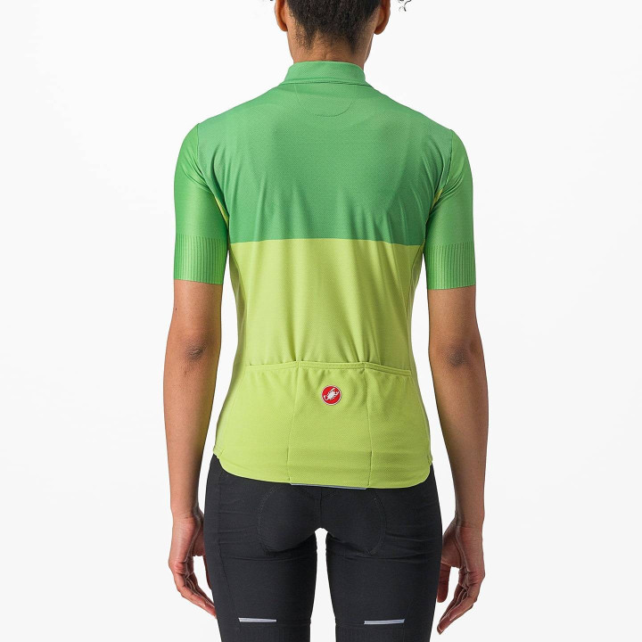 Maillot corto verde para mujer de CASTELLI, comodidad y estilo en cada pedalada