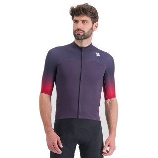 Maillot corto Sportful Midseason Pro lila-fucsia, ideal para tus rutas en bici