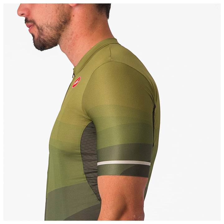Maillot corto Orizzonte verde de CASTELLI: comodidad y estilo para tus rutas en bici