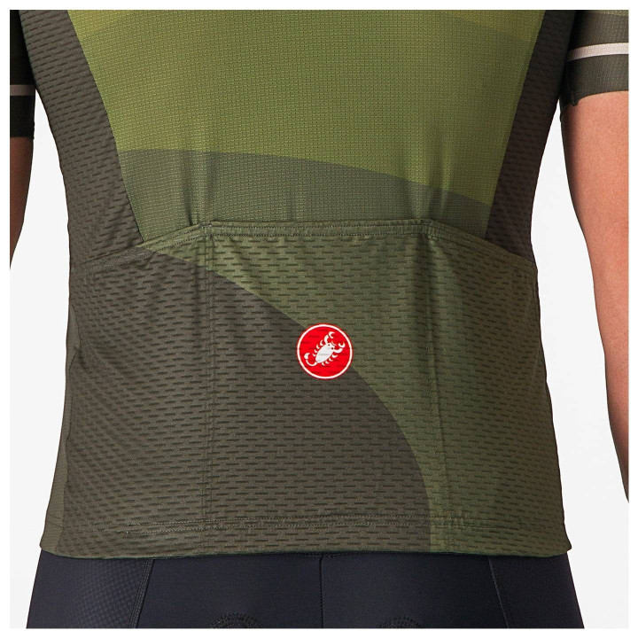 Maillot corto Orizzonte verde de CASTELLI: comodidad y estilo para tus rutas en bici