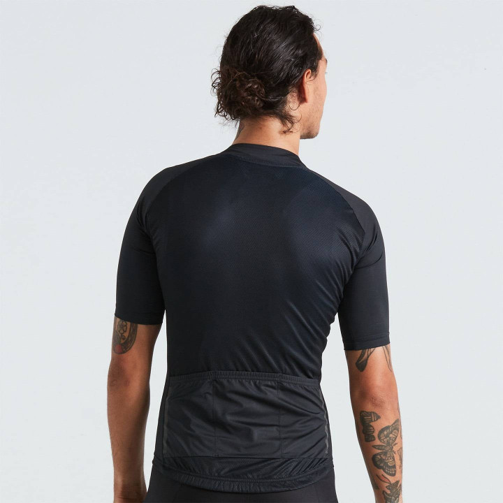 Maillot corto SL Solid negro de Specialized para ciclistas que buscan estilo y comodidad