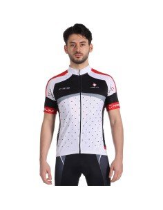 Maillot corto NALINI Ergo 2 en rojo y negro: comodidad y estilo para tus rutas en bicicleta 2