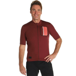 Maillot corto Offroad rojo de CRAFT: comodidad y estilo para tus rutas en bici