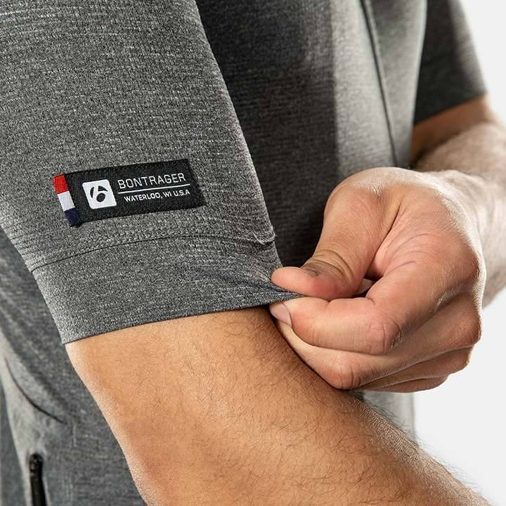 Maillot Circuit negro de Bontrager: comodidad y frescura para tus rutas en bici