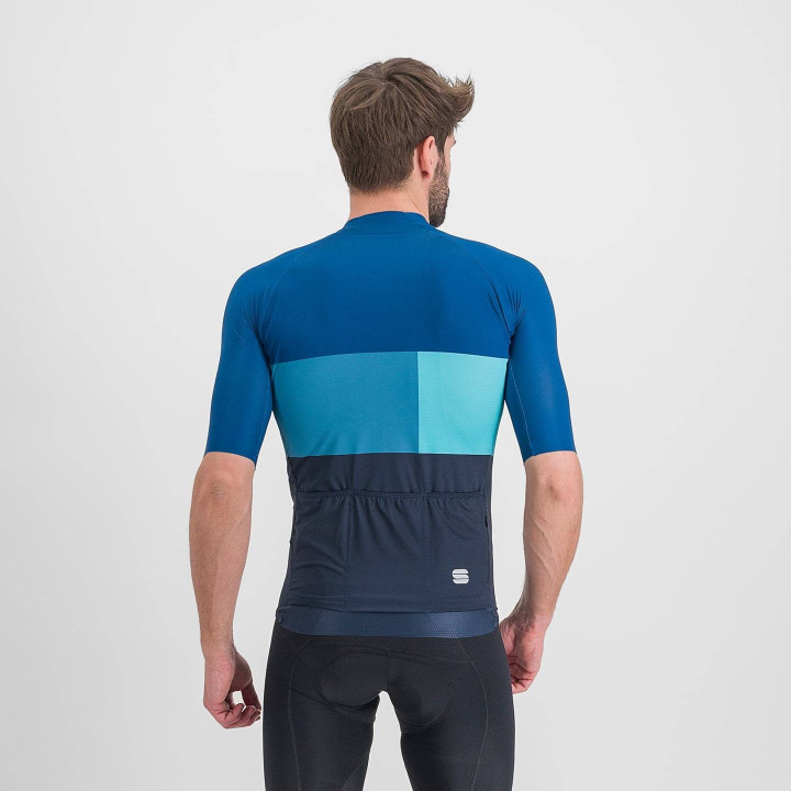 Maillot corto SPORTFUL Snap azul turquesa: comodidad y estilo para tus rutas en bici