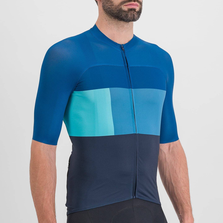 Maillot corto SPORTFUL Snap azul turquesa: comodidad y estilo para tus rutas en bici