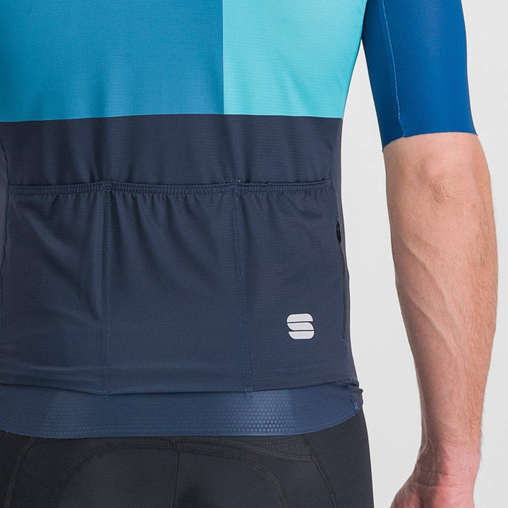 Maillot corto SPORTFUL Snap azul turquesa: comodidad y estilo para tus rutas en bici