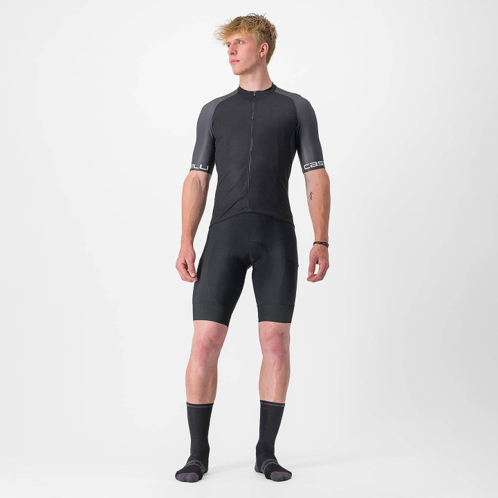 Maillot Entrata VI negro de CASTELLI: comodidad y estilo para tus rutas en bici