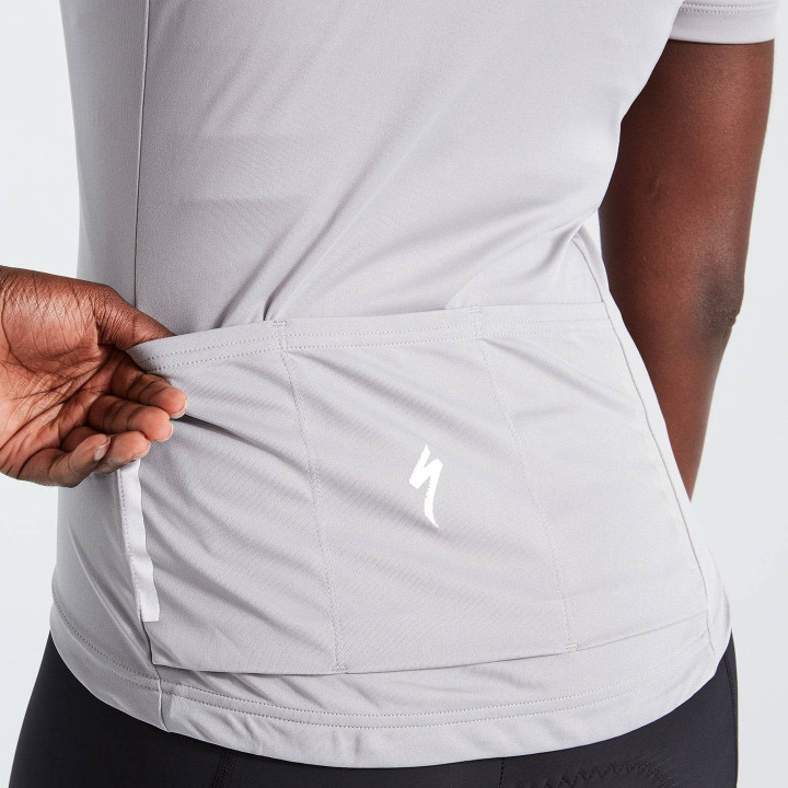 Maillot corto RBX Classic para mujer: comodidad y estilo en tus rutas en bici