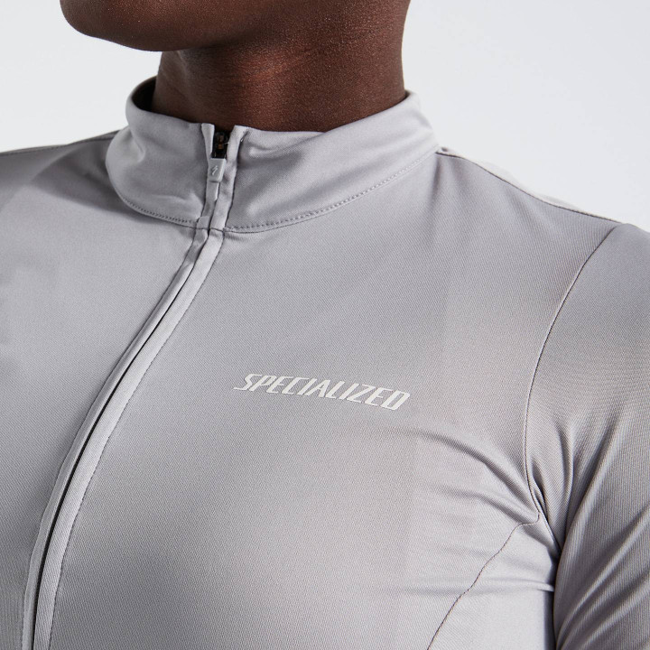 Maillot corto RBX Classic para mujer: comodidad y estilo en tus rutas en bici