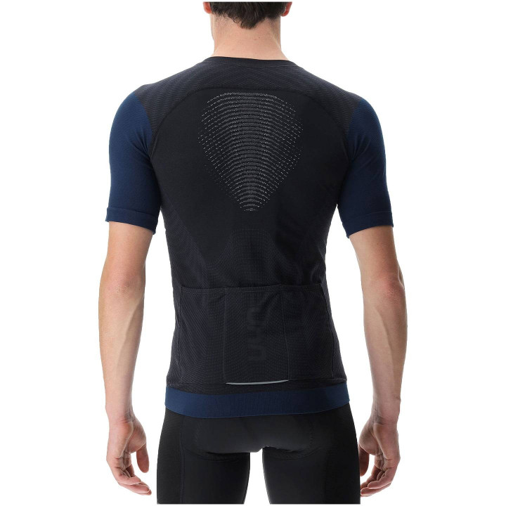 Maillot corto UYN Garda negro: comodidad y estilo para tus rutas en bici