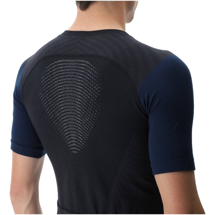 Maillot corto UYN Garda negro: comodidad y estilo para tus rutas en bici