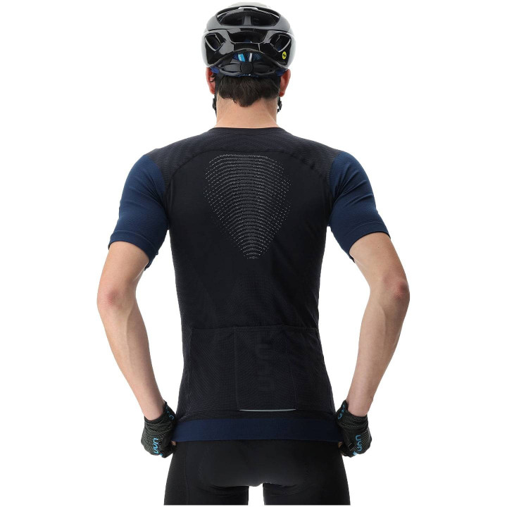 Maillot corto UYN Garda negro: comodidad y estilo para tus rutas en bici