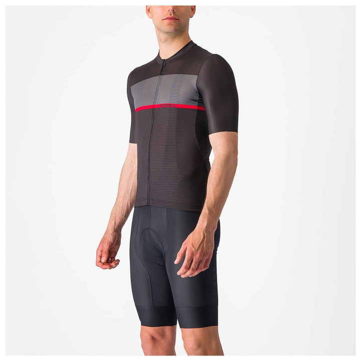 Maillot corto Castelli Tradizione en negro y gris: comodidad y estilo para tus rutas en bici