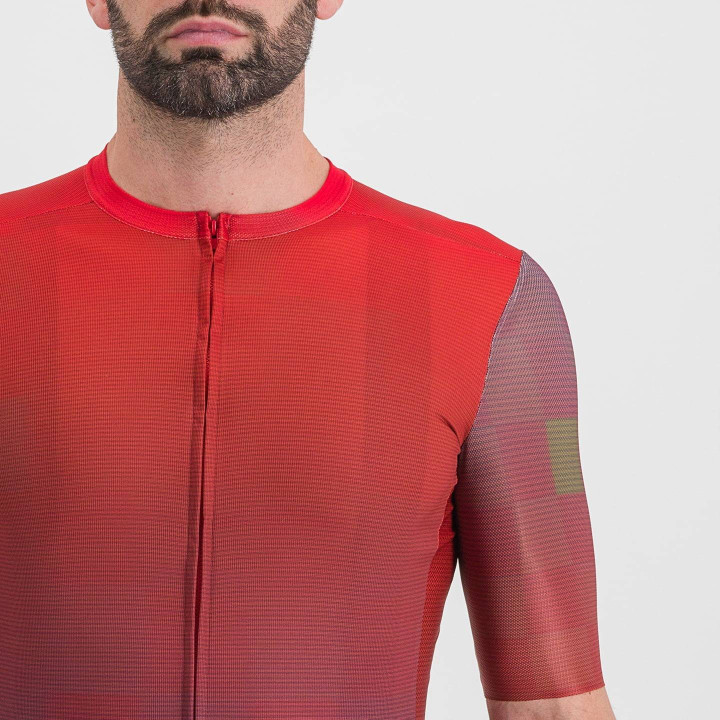 Maillot corto Rocket rojo de Sportful: comodidad y estilo para tus rutas en bicicleta