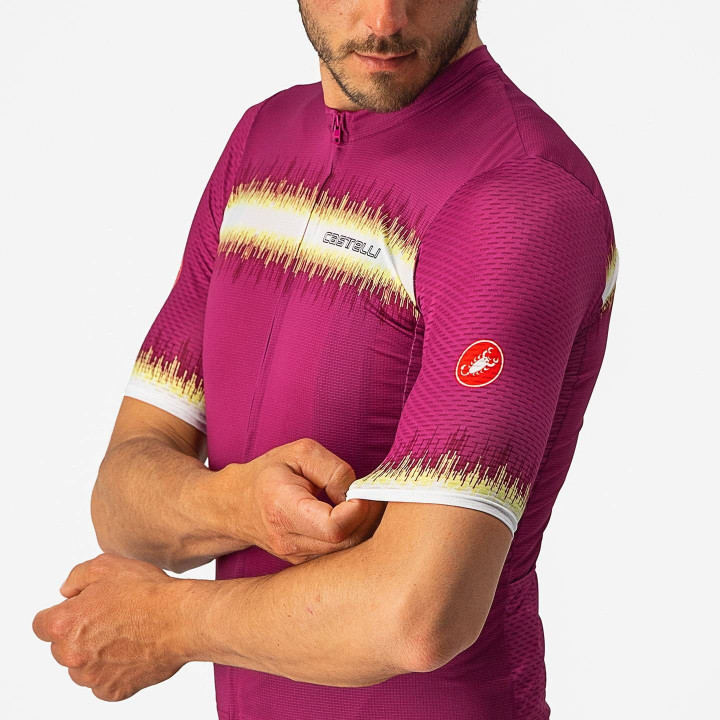 Maillot Grimpeur lila CASTELLI: comodidad y estilo para tus rutas en bici