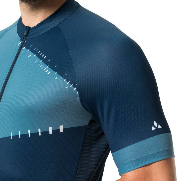 Maillot VAUDE Posta FZ azul: comodidad y frescura para tus rutas en bici