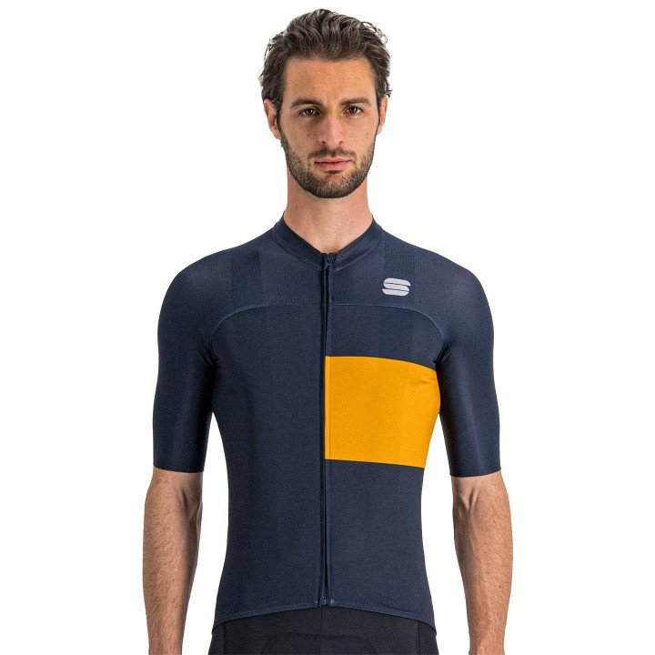 Maillot corto SPORTFUL Snap naranja y azul oscuro para ciclistas que buscan estilo y comodidad