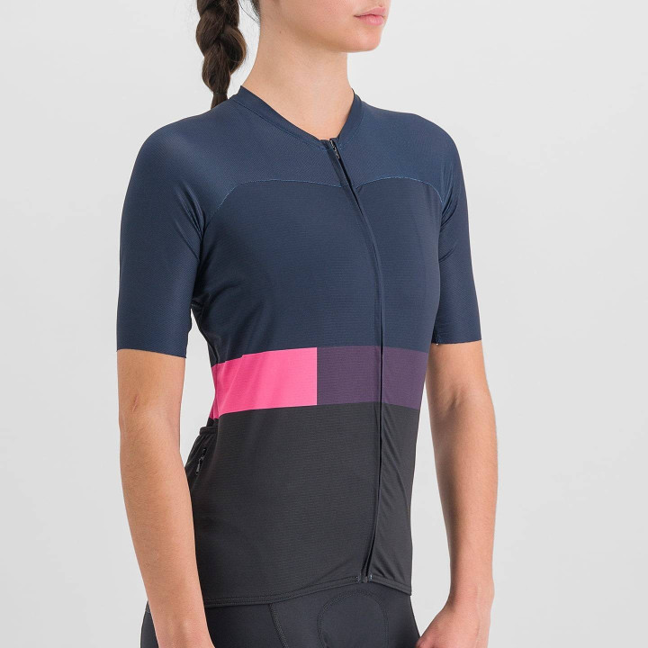 Maillot corto mujer SPORTFUL Snap fucsia y azul, comodidad y estilo para tu ciclismo